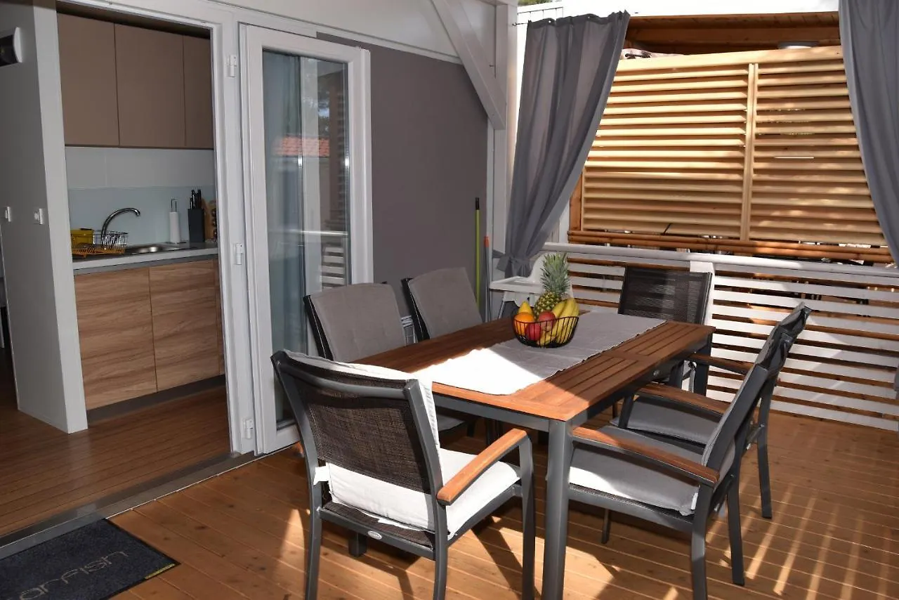 Kemping Mobile Home Starfish I Camp Biograd Biograd Na Moru
